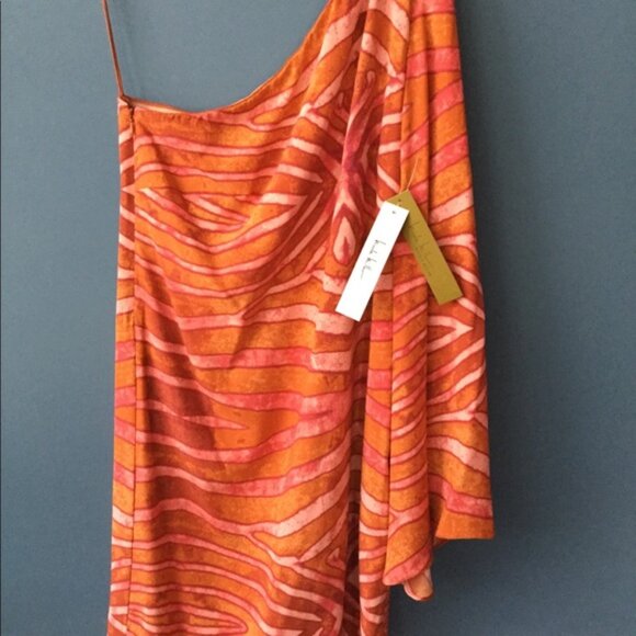 Nicole Miller one shoulder dress - Picture 2 of 5